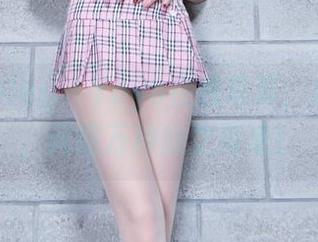 Beautyleg – Yoyo在线写真：皮衣一穿，风情万种随之而来！