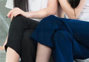 Ligui丽柜 – 凉儿的图集：私拍揭露双生花与职场情丝的复杂性