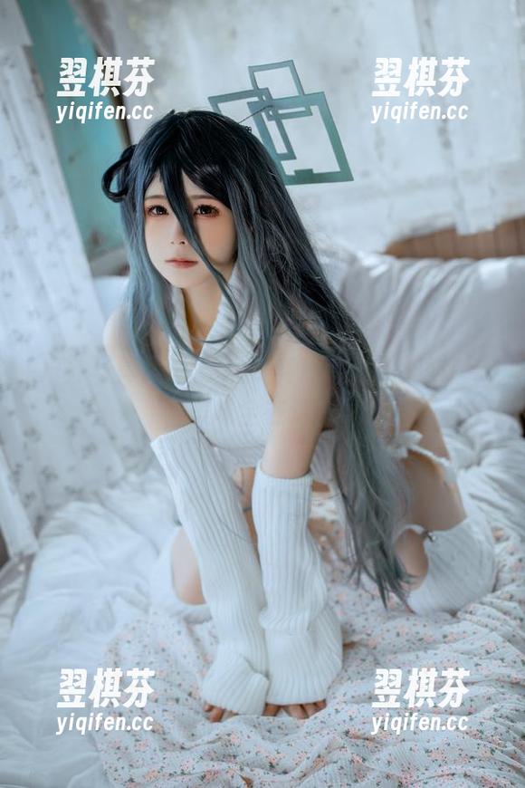 户外写真精选，Quan冉有点饿的随性与美味全在这！