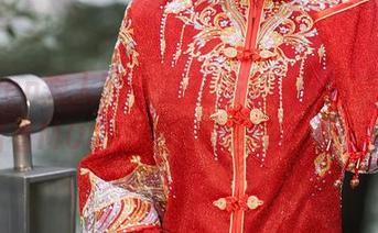 Xiuren秀人网 – 身在浴缸，心在星空——看看MODEL伊若的图包我也想飞！