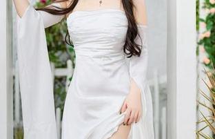Xiuren秀人网 – 免费图册：sophie余冰女王用实力告诉你，女王也能穿搭得像邻家女孩！