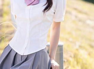 Xiuren秀人网 – 每一帧都镂空，养乐多Doll的私房写真如梦似幻