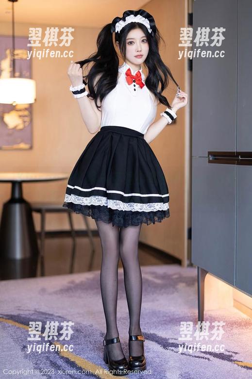 Xiuren秀人网-小薯条nienie Xiuren秀人网 - 空姐小薯条nienie的写真资源合集:让我们一起高飞吧!