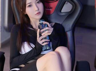 Xiuren秀人网 – 盼盼已鸠的圣诞奇遇记：带你看奇妙的套图