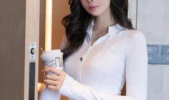 Xiuren秀人网 – 在线！绯月樱-Cherry黑丝秀，玉足修长仿佛在说悄悄话，原图聚焦！
