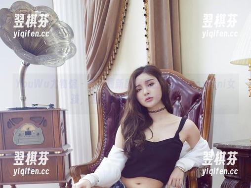 YouWu尤物馆 - 看！最新图库里的孟狐狸FoxYini女孩，温柔中藏着一丝反叛！