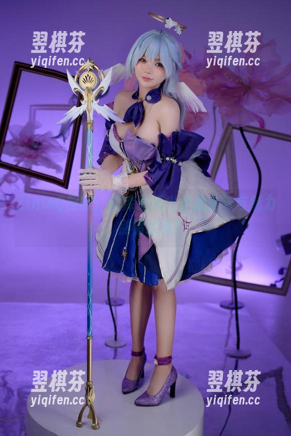 ZinieQ厨娘：图库最新出炉的美味与魅力，别错过哦！