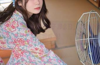 wuyo(우요)的白裙写真：裙子那么白，我的颜值也忍不住想成仙！