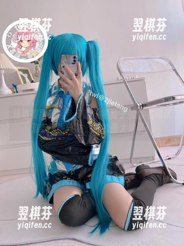 二阶堂宅绘子 精选美图走起!二阶堂宅绘子教你如何优雅穿旗袍丝袜,真的是太绝了!