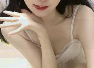 放课后体操服×倦倦喵，套图里的每一帧都是调皮的低语