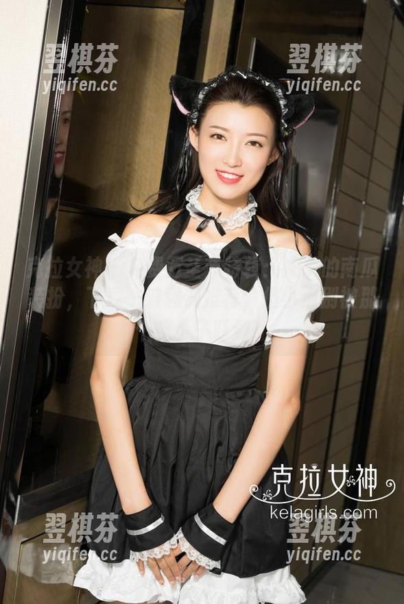 克拉女神 - 免费万圣节特辑：妮子的南瓜装扮，下载一波强烈推荐，但小心别被那个傻小子吓到！
