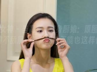 克拉女神 – 当高子琁变身厨娘：原图让人不得不舔屏，唉，我能不能也这样做？