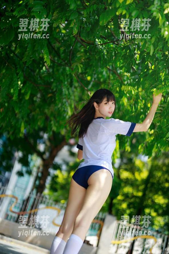 周叽是可爱兔兔的圣人惠水着，全套图集真的赞，怎么就有这样的小天才！
