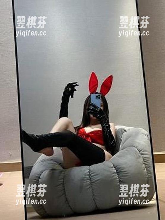 微密圈 - 看奔跑的晶骡子如何让无圣光图集里的御姐腿精，轻松撩动你的心。