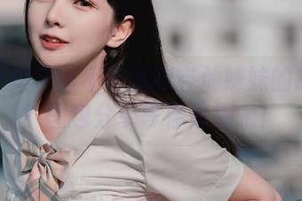 想知道妍子坚不可摧和吉他妹妹的故事吗？图包分享等你来揭晓！