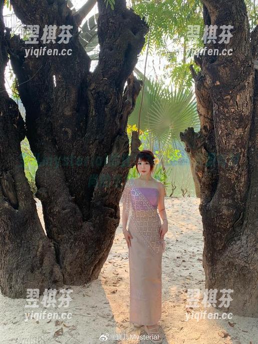 宝儿mysterial的连体衣：写真资源与时尚的绝妙碰撞！