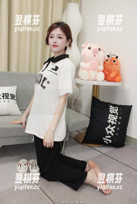 小众视觉 - 小薯条的厨娘合集：她的厨艺与气质，哪个更让人心动？