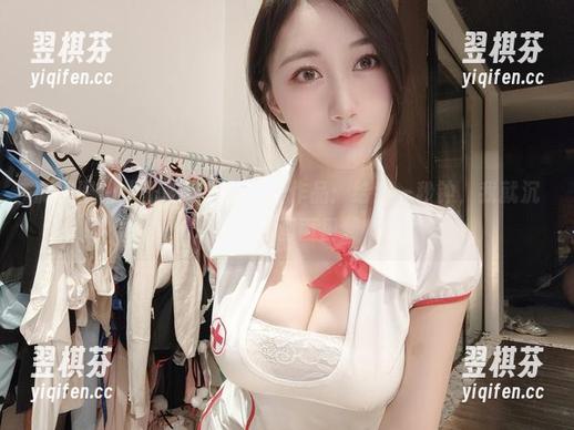 微密圈 - 小玉吃果冻的可爱作品：给我一秒钟，我就沉沦在这画面里。