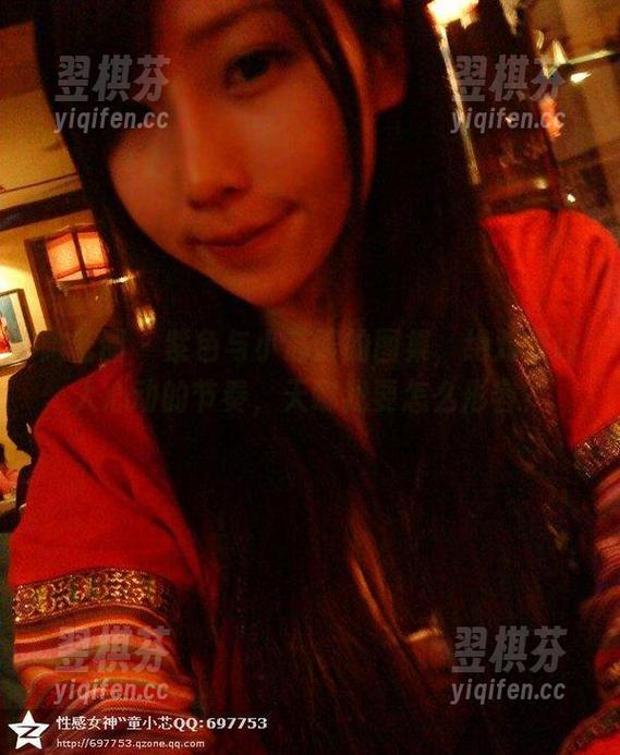 微密圈 - 紫色与小芯酱的图集，绝对是让人心动的节奏，天哪我要怎么形容？