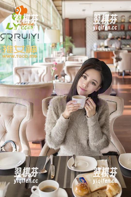 推女神 - 欧阳妮娜娜的女友：这福利图包让你眼前一亮，心都要飞出天际了！
