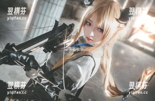 无筝ryou 无筝ryou的吊带写真,在线畅游在那种朦胧美感里……
