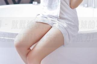 果团网 – 默默地收藏莫雅淇妹妹的写真，这波美图让我失去了抵抗力！
