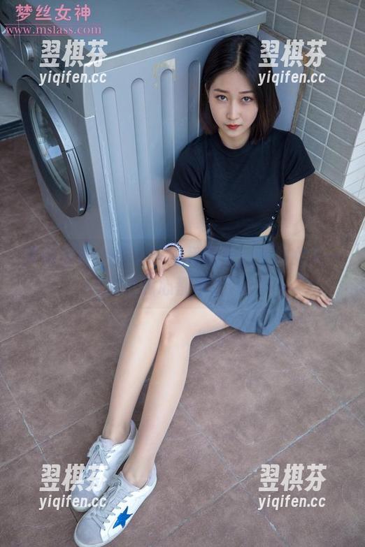 梦丝女神 - 定制连衣裙图集，莹仙女又一次把我心都收走了！