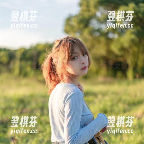 下载全套梨瑾瑾夏天写真，慢慢享受那种夏日的欢愉！