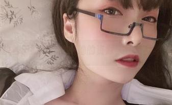 次屁啦执着于奶牛，那是她的资源，还是另类的幽默？