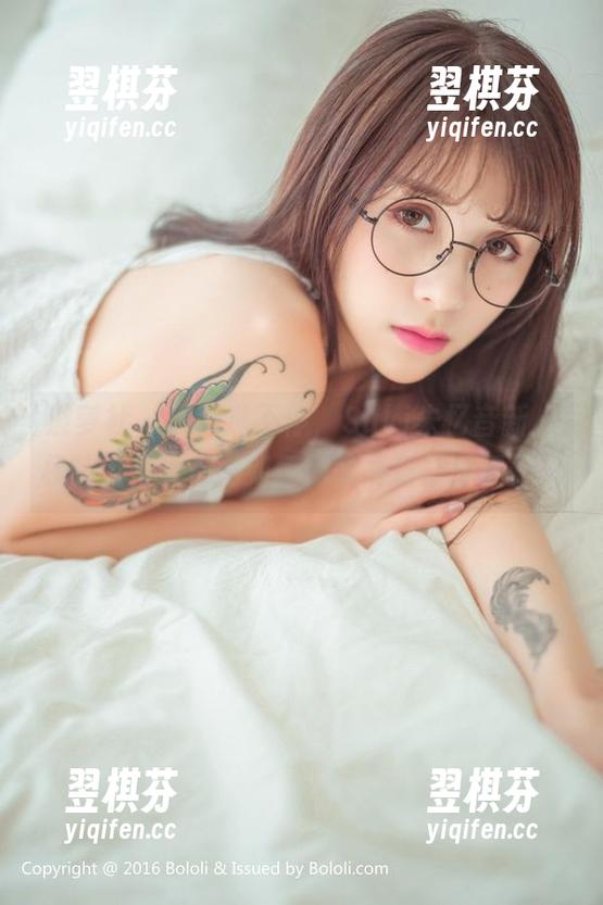 波萝社-Suki朱忆音 波萝社 - 原图选不停,Suki朱忆音新人模特,来看看她如何用表情包打破沉闷!