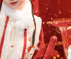 爆机少女喵小吉在线秀出情人节的美图，简直像梦一样！