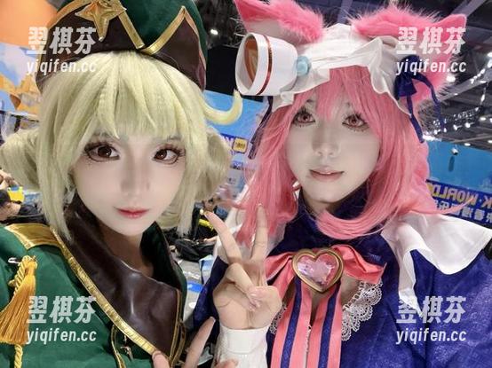 狐玖玖 看!狐玖玖的碧蓝航线大凤写真集更新,谁还不来感受下这种‘海风’?