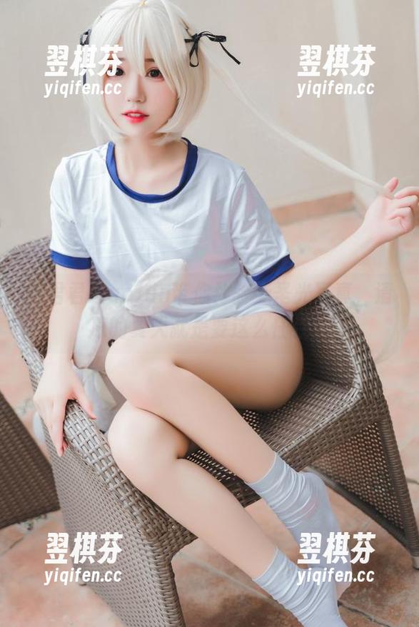 猫君君MaoJun 猫君君MaoJun带你体验无圣光写真,清凉的夏天就是要这么任性!