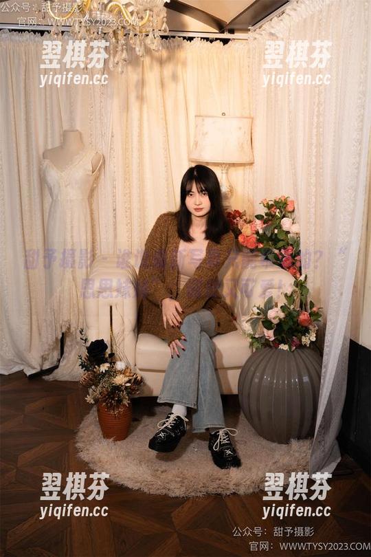 甜予摄影 - 谁说最新写真只能乖乖的？“思思妹妹”，调皮又可爱！