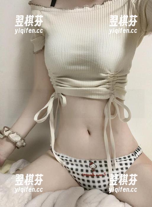 微密圈 - 短裙飘逸，相扑猫不怕：免费作品烘托的奇怪时尚！