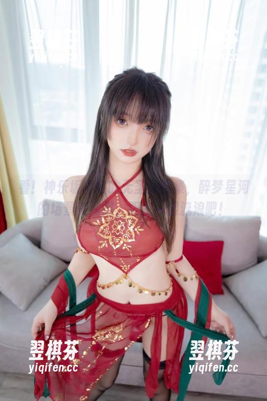 看！神乐坂真冬的无圣光合集，醉梦星河的场景美到爆，跟我一起流浪吧！