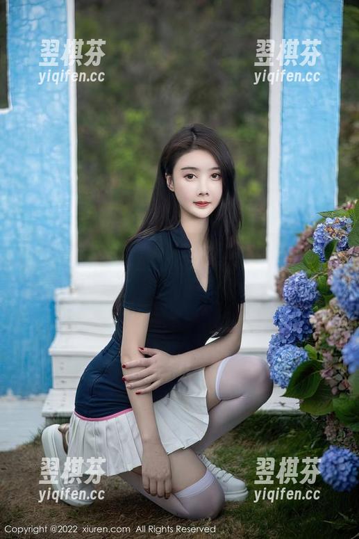 秀人网 - FoxYini孟狐狸的写真，和服穿得美腻腻，果然是“福”气满满！