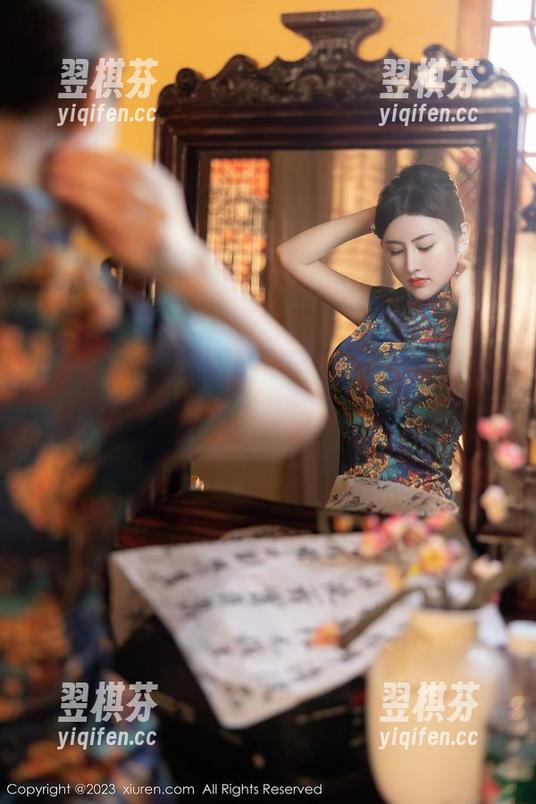 秀人网 - 安然maleah妹妹的定制图片，让人越看越想靠近，又怕被发现。