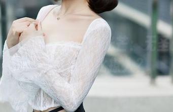 秀人网 – 夏日里的璀灿光芒：无圣光原图怎么会有如此撩人？