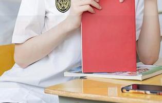 秀人网 – 原图不加滤镜，镂空效果却让人忍不住多看几眼——这就是陈以二的魅力？