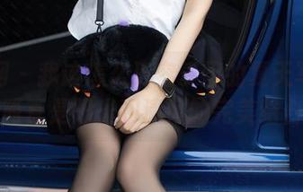 秀人网 – 我该怎么形容麦田的夏天写真呢？简直是阳光和清风的完美结合！