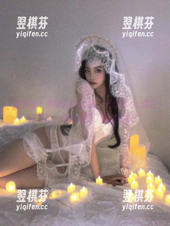 微密圈 - 最新图库上线，纪念小小v的红内黑丝，疯狂吸引了我的目光！