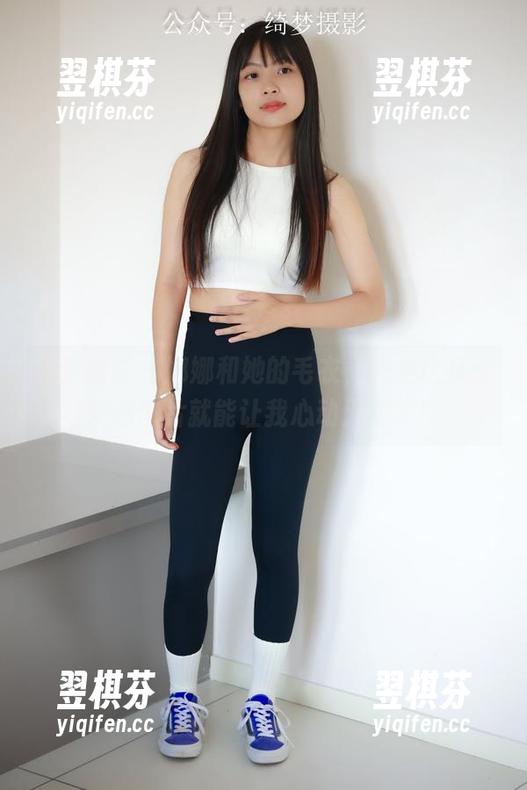 绮梦摄影-娜娜 绮梦摄影 - 娜娜和她的毛衣,光是这几张精选图片就能让我心动无数次!