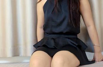 绮梦摄影 – 小艺高清写真：女孩们，来看看这妙不可言的瞬间！