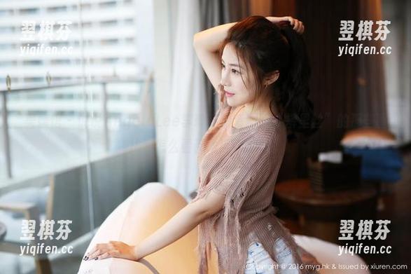 美媛馆 - 说说AngelaLee李玲高清套图里“裤里丝”的那些事儿，怎么看都是浮想联翩。