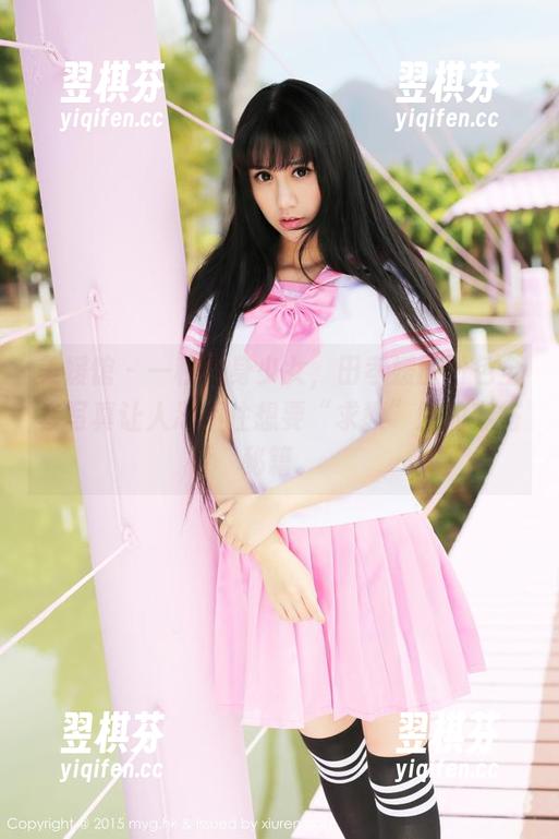 美媛馆 - 一秒变身少女，田孝媛的粉色全套写真让人忍不住想要“求教”她的穿搭秘籍。