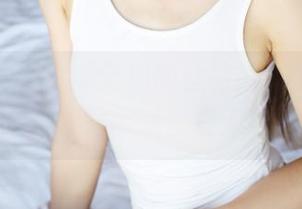 美媛馆 – 软软爱吃肉的丝袜:图集精选，打着情绪的小号，乐曲在无声处流淌。
