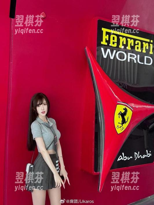 转发必火！腐团儿Ikaros在线的卡特琳娜-暗夜猫女图片，谁能不为这种魅力心动呢？