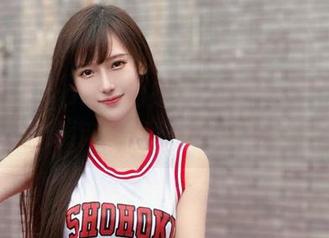 看腐团儿Ikaros的奶牛：图片中那个别扭又可爱的作品，我不想说什么，但…