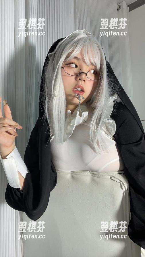 微密圈 - 精选空姐写真，葱油饼er用实力告诉你，她就是女神！